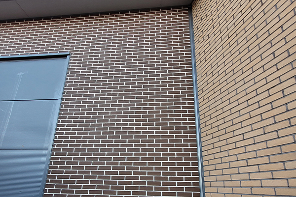 BrickClad® delivers for Safestore Kingspan project
